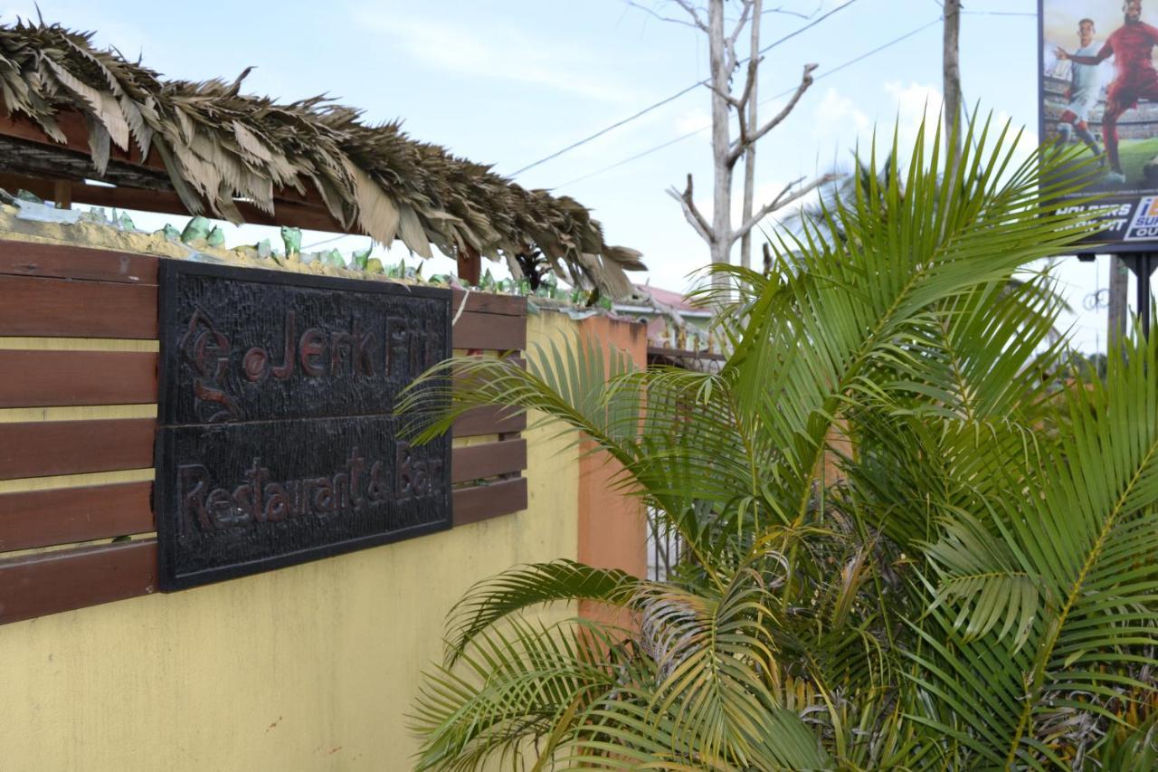 Ms. Holder'S Comfort Villa Georgetown Luaran gambar